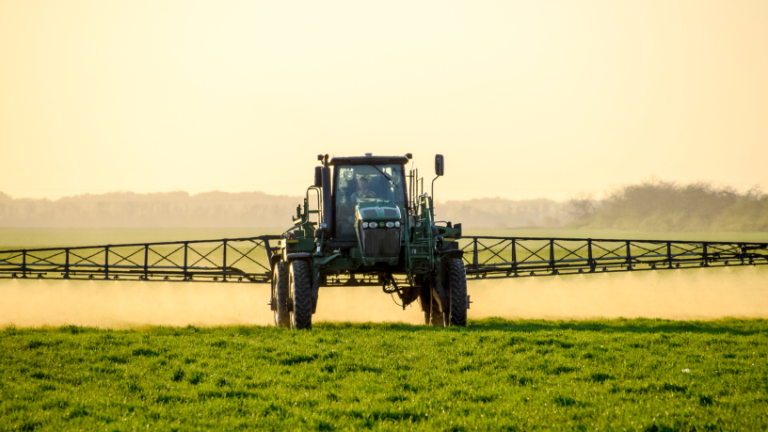 Engenharia agronômica na Amazônia: ciência aplicada à realidade regional Alfredo Moreira Filho analisa como a engenharia agronômica na Amazônia une ciência aplicada e soluções práticas para a realidade regional do campo.